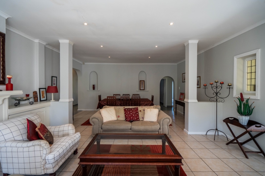 5 Bedroom Property for Sale in West Bank Eastern Cape